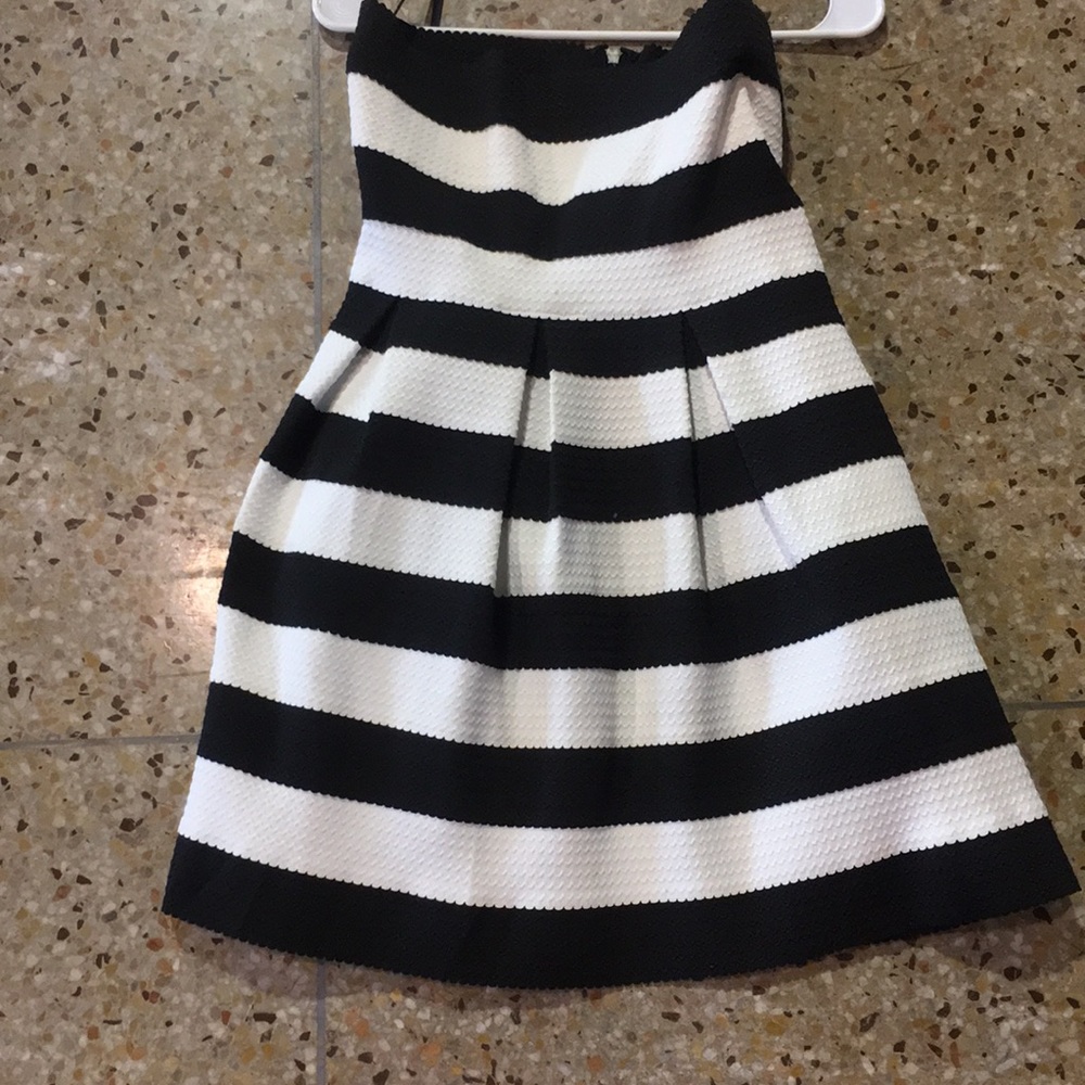 Black and White Stripe Strapless Dress